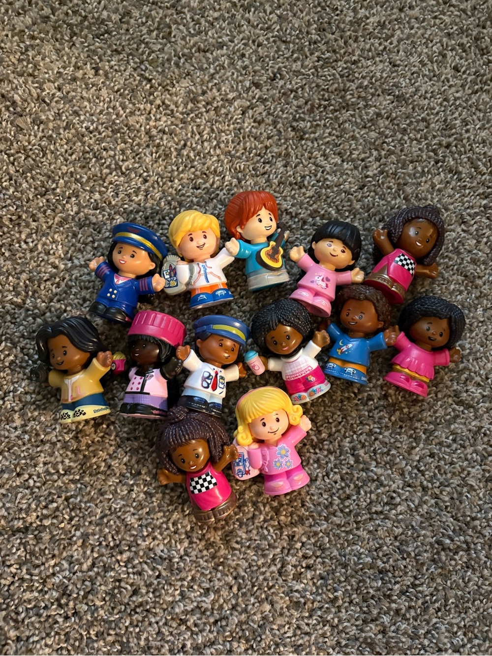 Diverse Kids Play Figures Pack - Blue, Pink, Yellow & More - Unbranded